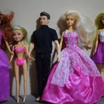 5 db-os Barbie jellegű baba csomag! fotó