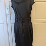 H&M női M-es női 38-as fekete karcsúsított egész ruha, üzleti ruha- vastagabb viszkóz, tökéletes áll. fotó