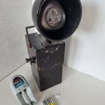 O11 Ki-be kapcsolható mobilis vasutas lámpa + újratölthető elemek + elemtöltő fotó