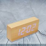 Fahatású digitális ébresztőóra ? hőmérséklet kijelzővel / kék LED fénnyel fotó