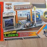 Matchbox 60th A. Bank and Police + Mitsubishi Lancer Evolution fotó