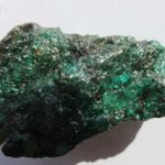 210, 5 ct smaragd rög 52 x 30 x 26 mm fotó