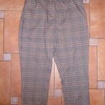 46-os, F+F, magas ülepű, kockás, gumírozott derekú, moletti nadrág fotó