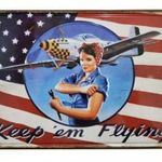 Vintage Dekor Fémtábla, dombornyomott, 'Keep 'em Flying' felirat, retro hangulatú ... fotó