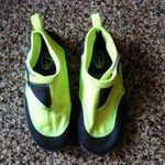 AKCIÓS GYERMEKRUHÁZAT! NALU surf design neopren strand, tengeri, vizicipő 28-as/neonzöld-fekete/ fotó