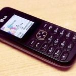 LG A100 Telekom Mobiltelefon Black Edition, új állapot, eredeti dobozában fotó