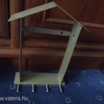 Szép fém kulcsos fali szekrény új kulcsszekrény nyitott házikó 26, 5 x 18 cm fotó