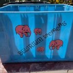 Delirium belga kézműves sörös rekesz, rózsaszín elefántokkal, retro dekoráció fotó