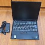 Retro IBM Thinkpad R40e laptop (Intel Celeron 2.4 Ghz /725 Mb RAM) fotó