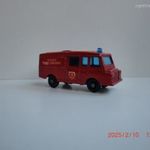 Matchbox Regular Wheels Land Rover Fire Truck fotó