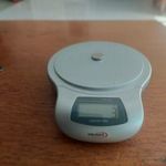 Hauser digitális konyhai mérleg 3kg-ig fotó
