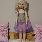 Eladó ! Gyüjteményeimből, 1 db retró gyönyörű szőke alvó baba szép ruhában 76 cm magas ! fotó