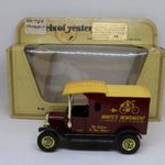 Matchbox [MOY #12] 1912 Model T Ford [WHITE'S NEWSAGENT] - Code3 fotó