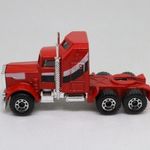 Matchbox [Superfast] #41 Kenworth Aerodyne [hajlított csíkos mintázat] fotó
