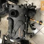 VW CSOPORT_ 1, 9 PD BKC 105 LE fűzött blokk hengerfejjel fotó