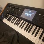 KORG KRONOS 2 -61 KEMÉNYTOKKAL fotó