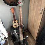 Yamaha TRBX304 Mist Green fotó