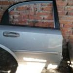 4 db autó ajtó fotó