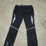 Minőségi E P COLLECTION M-L-s elasztikus szabadidő, sport nadrág. fotó