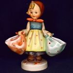 LÁNY TARISZNYÁVAL ... RÉGI HUMMEL - GOEBEL PORCELÁN FIGURA X fotó