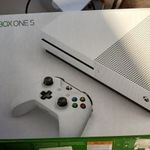 M-1. Xbox One S 1 Tb Gép + Tartozékok + 58 Db Csúcs Ajándék Eredeti Játék : fotó