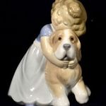 KUTYÁT ÖLELŐ KISLÁNY ... LLADRO NAO MÁRKÁS SPANYOL PORCELÁN FIGURA X fotó