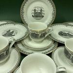 Aranyozott egyedi DEBRECEN porcelán készlet 148/300 as limitált szett - 6 szem.-18 részes klt. fotó