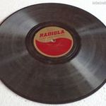 VÖRÖS SÁRI / CSELÉNYI JÓZSEF - Csárdás kis kalapot veszek / Vett a rózsám - Radiola RB 204 GRAMOFON fotó