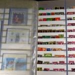 40 OLDALAS ELŐRENDEZŐ BÉLYEG ALBUM TELE ÉRDEKES MAGYAR ÉS KÜLFÖLDI BÉLYEGEKKEL !!! fotó