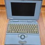 Retro régi Macintosh Powerbook 165c notebook alkatrésznek, javításra fotó
