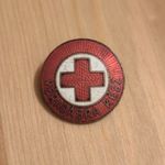 Véradásra kész zománcozott jelvény, szép állapotban, 1 Ft-ról fotó