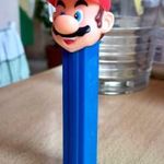 Eredeti ikonikus Super Mario PEZ adagoló - Nintendo játék gamer relikvia fotó