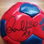 FC Barcelona aláirt focilabda (Ronaldinho, Messi, stb.) fotó