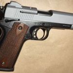 Colt 911 acél tokos gázpisztoly fotó