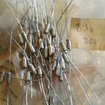 Tantál kondenzátor 1uF 35V/1, 5uF 20V, 35-40V/4, 7uF 10V/0, 1uF 35V/0, 68uF 75V, B45170 Siemens fotó