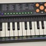 Régi CASIO PT-88 32 billentyűs szintetizátor Made in Korea 100 sound ToneBank fotó