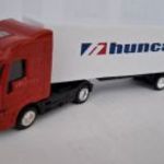 H0 1: 87 Iveco Kamion HUNCARGO felirattal fotó