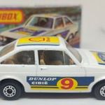Matchbox No9 Ford RS2000 dobozával fotó