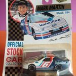 STOCK CAR CHAMPIONS MATCHBOX tükrös kiállítószínpadon aláírásos MARK MARTIN 6-os fotó