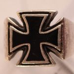 Vaskeresztes ezüst pecsétgyűrű (jelzett .925 Ag 14g) - azonosítandó fotó