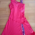 Álomszép Nike (dri fit) tenisz (vagy paddle, pickleball, hockey) stb ruha fotó