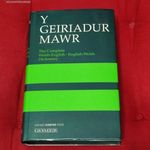 WALESI - ANGOL / ANGOL - WALESI SZÓTÁR (Y GEIRIADUR MAWR) fotó