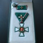 Magyar Köztársasági érdemrend lovagkeresztje középkereszt kis díszítménnyel jelzés a karikában fotó