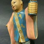 Antik art deco kerámia figura - " Kínai kisfiú alakja lampionnal " --100 éves példány, jelzés nélkül fotó