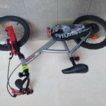 16-os gyerek bicikli fotó