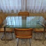 Fémlábas üvegasztal (138x80x75) és 4db szék fotó