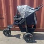 Pawhut kutyakocsi kutya kocsi 20kg.ig terhelhető, összecsukható, rögzítőfékes, bolygó kerekes, fotó