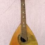 Portugál mandolin nyolc húros hibás hiányos állapotban fotó