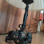 Porcelán foglalatú kovácsoltvas asztali lámpa 2 db falikarral fotó