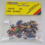 KF43 H0 1: 87 Noch 15018 "ipari és vendéglátós dolgozók" 24 db-os figura készlet (490 Ft darabár) fotó